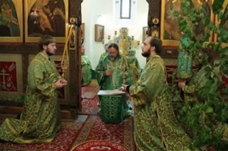 Богослужебные особенности праздника Пятидесятницы