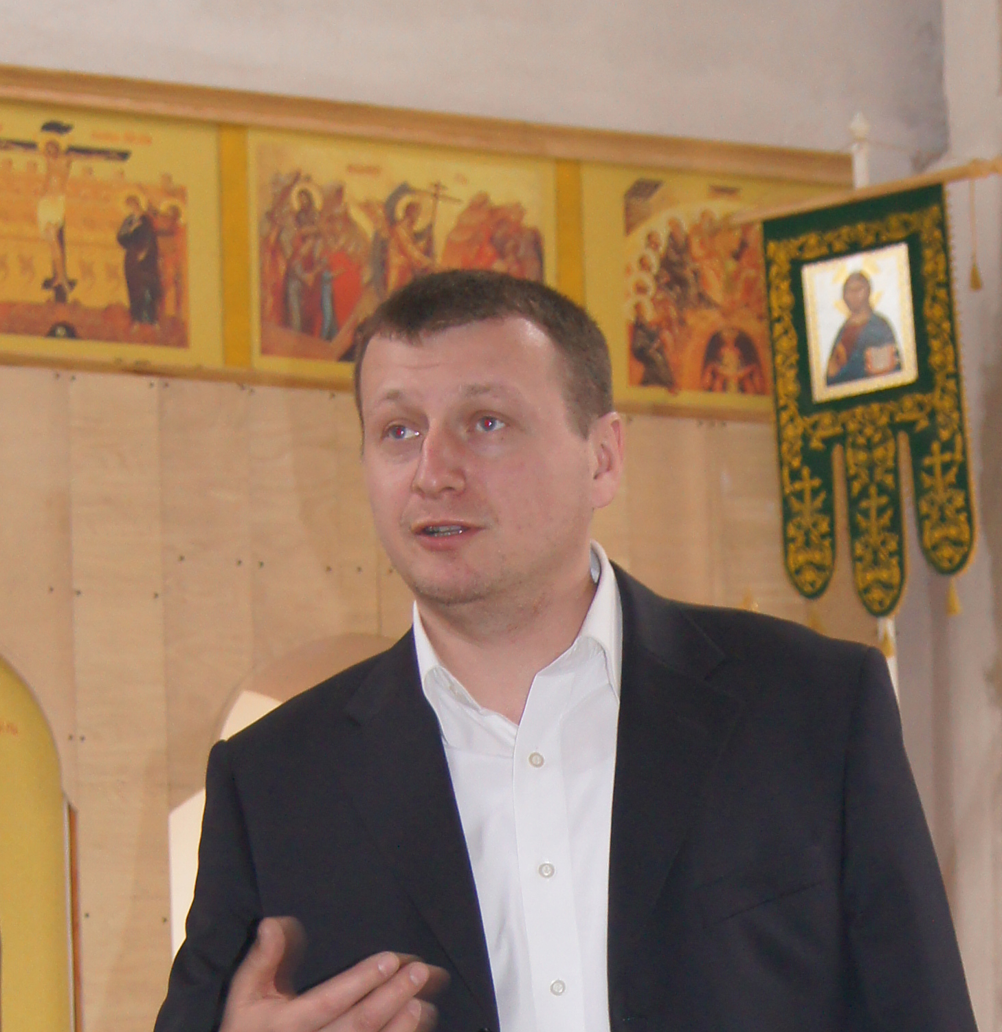 Анатолий