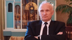(из книги: Что такое счастье?)